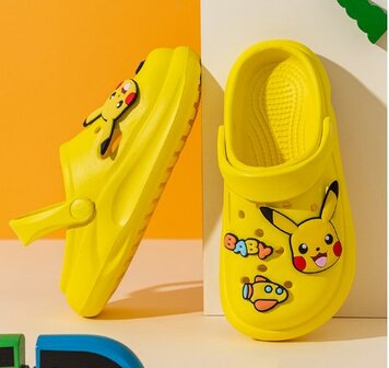 Pikachu Feet Croc Sandalen