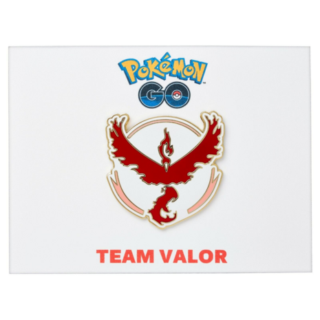 Pokemon TCG: Pokemon GO - Team Valor Pin - Moltres