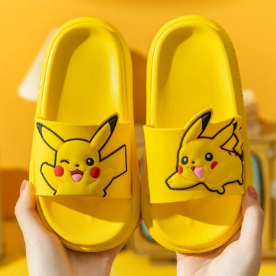 Pikachu Badslippers Geel